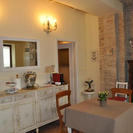 Bed And Breakfast Piazza Mercato Pescara Bagian luar foto