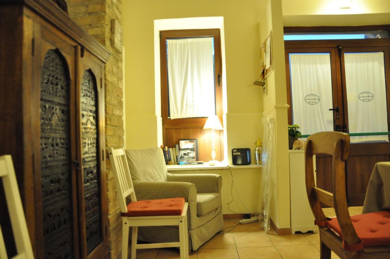 Bed And Breakfast Piazza Mercato Pescara Bagian luar foto