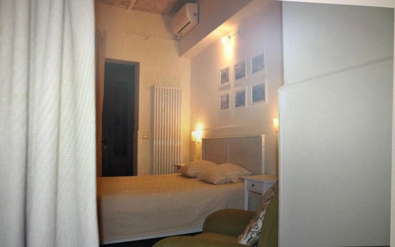 Bed And Breakfast Piazza Mercato Pescara Bagian luar foto